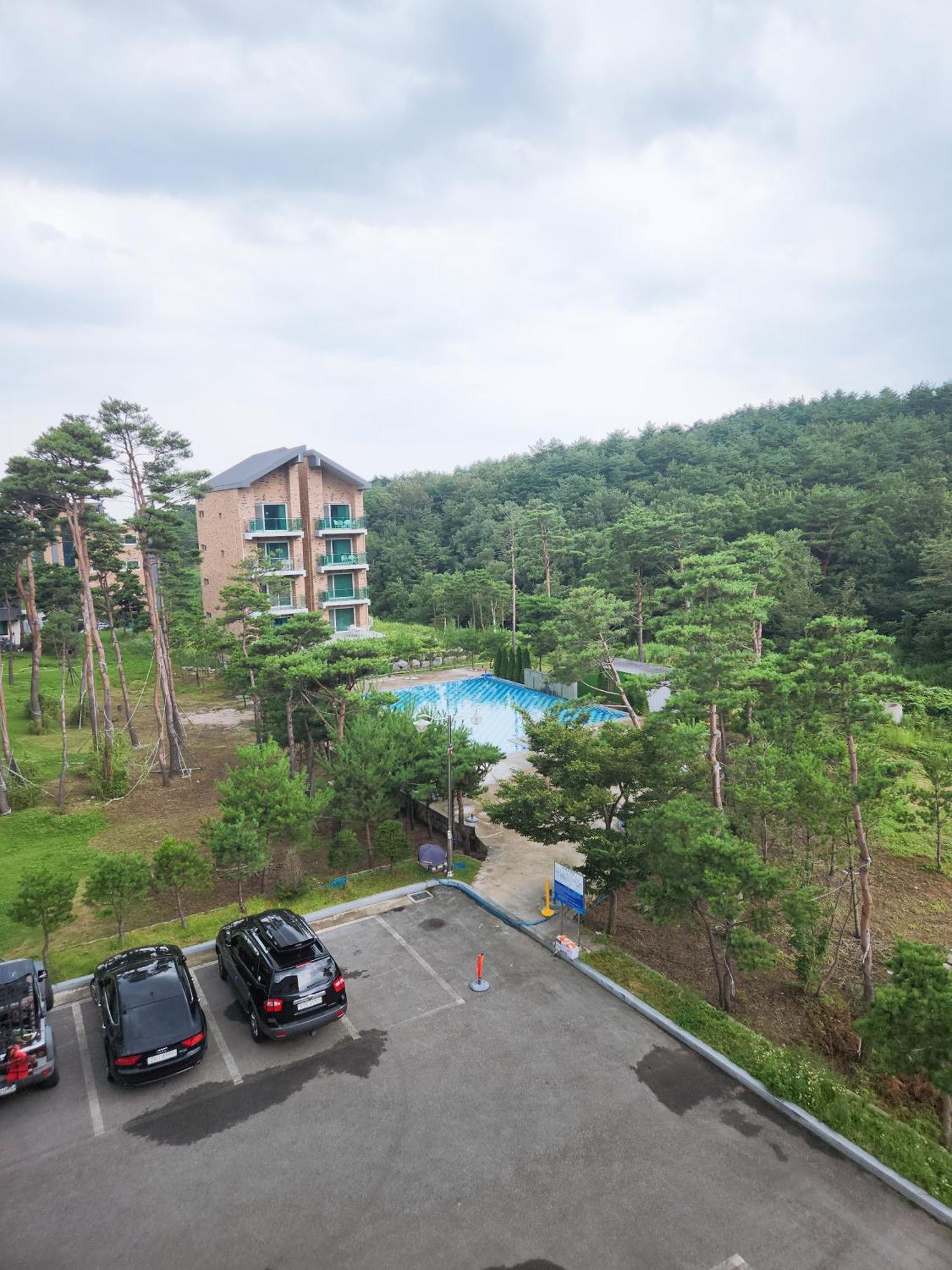 Sokcho Daemyung Heidi Pension Bagian luar foto